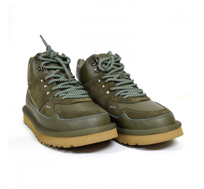 UGG ALASKA BOOTS KHAKI